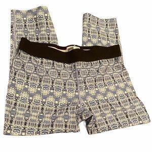 SOFFE DRI LEGGINGS SIZE MEDIUM